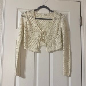 White Crochet Long Sleeve Cropped Cardigan Shrug Size S